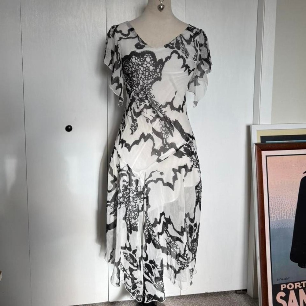 y2k black white abstract floral print midi dress ruffle sleeves asymmetrical hem - Picture 2 of 8